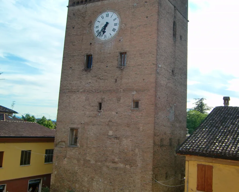 Torre dei Modenesi (Torre dell'Orologio)